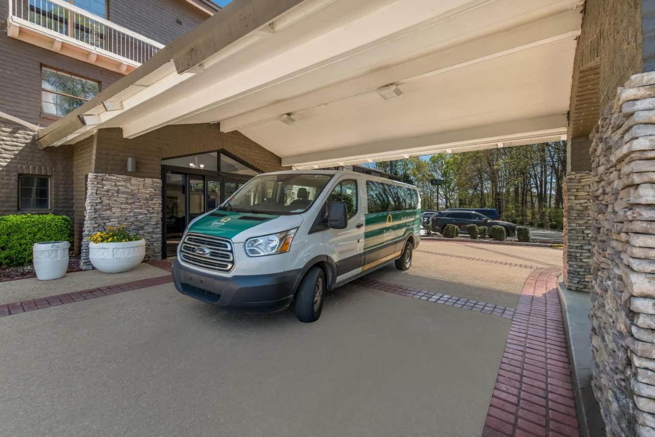 Quality Inn & Suites Airport Charlotte Bagian luar foto