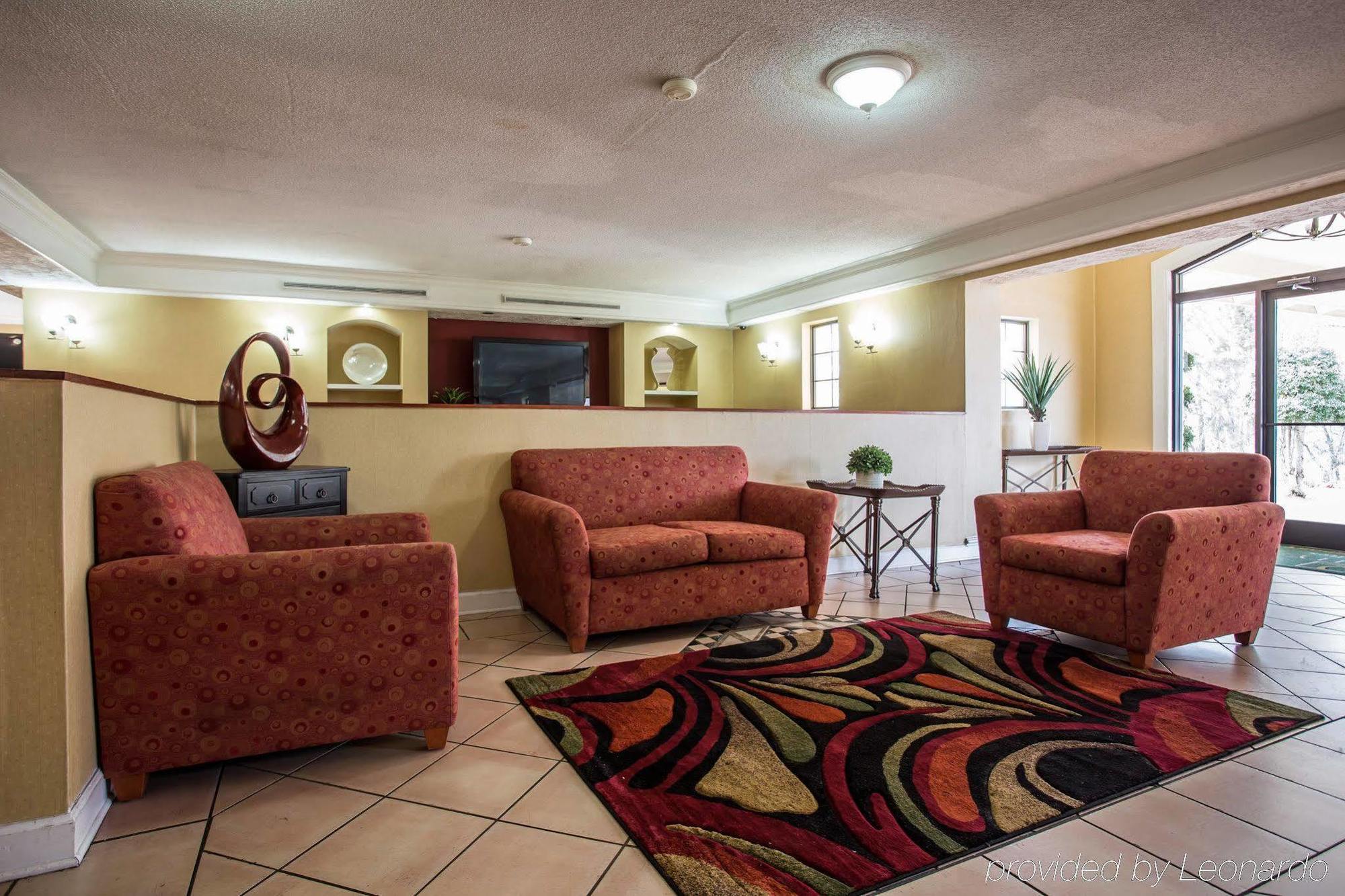 Quality Inn & Suites Airport Charlotte Bagian luar foto