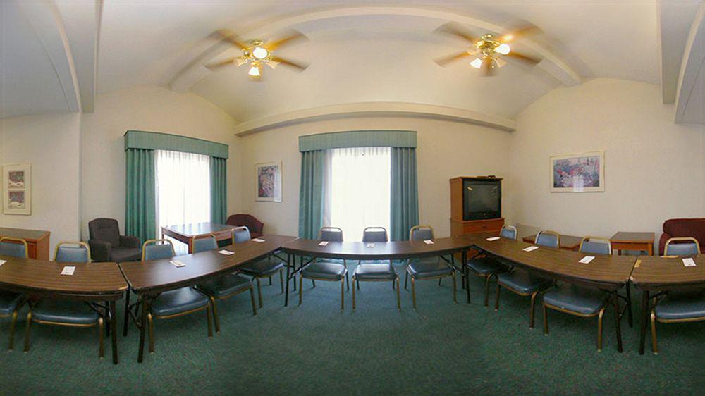 Quality Inn & Suites Airport Charlotte Fasilitas foto